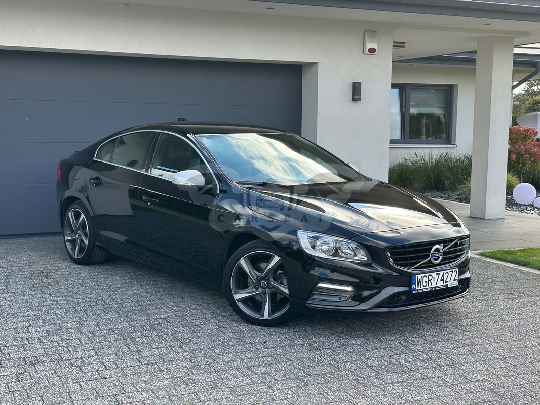 Volvo S60 II D2 Drive-E R-Design Momentum 2016