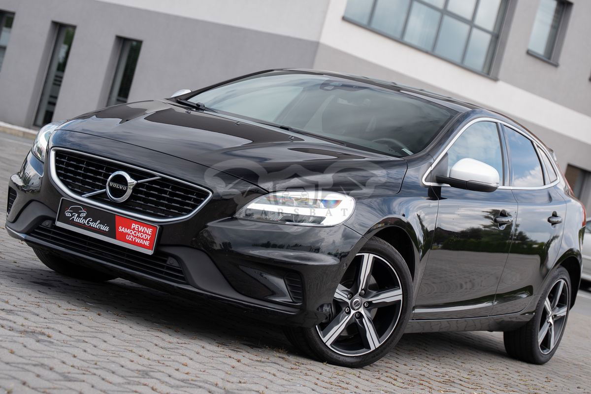 Volvo V40 II T3 Geartronic RDesign 2019