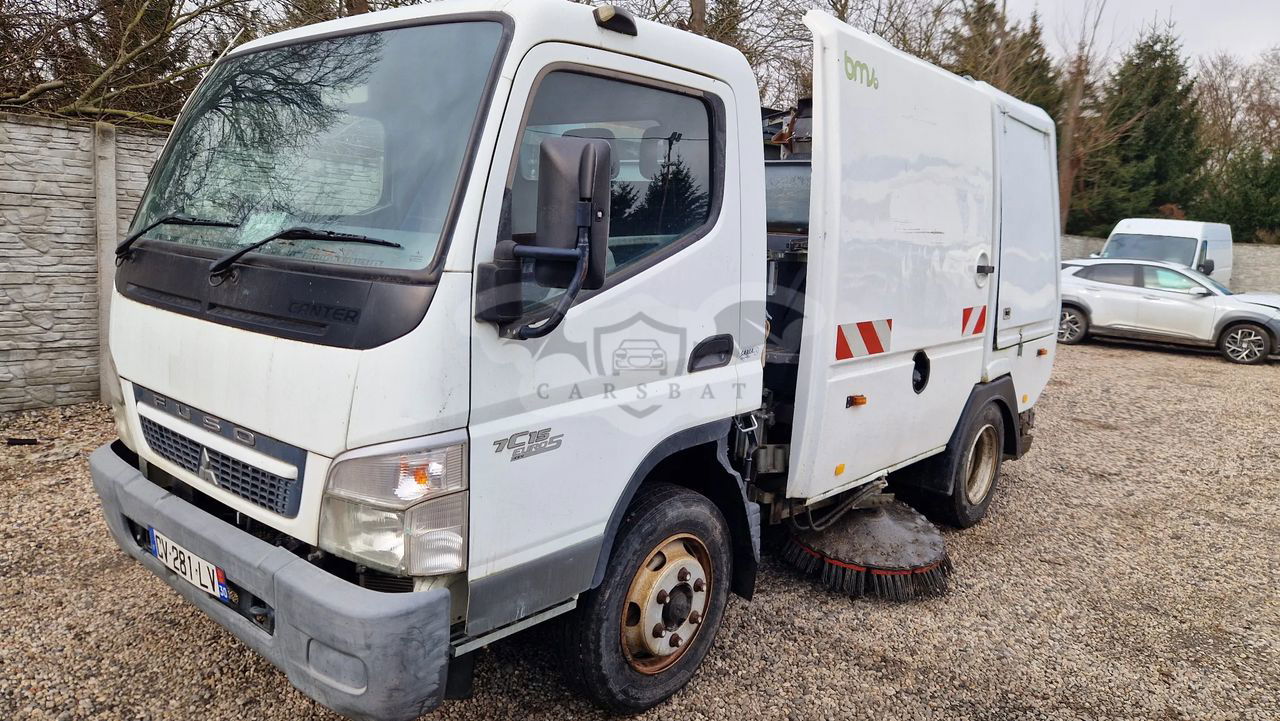 Mitsubishi Fuso Canter 2012