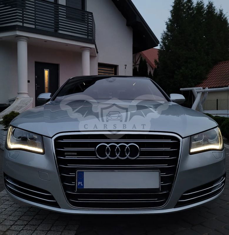 Audi A8 D4 2011