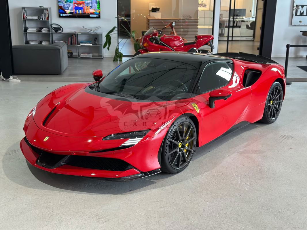 Ferrari SF90 2022