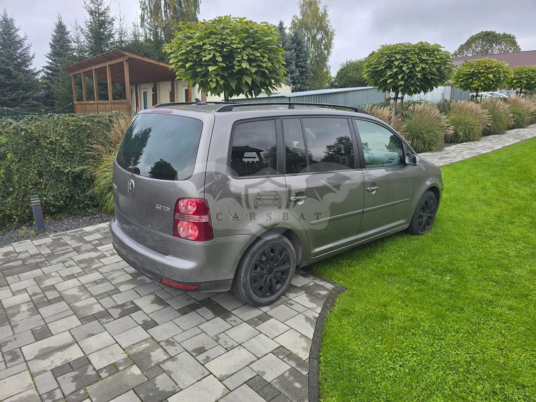 Volkswagen Touran I 2.0 TDI DPF DSG Highline 2007