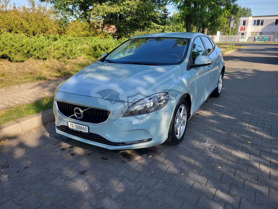 Volvo V40 II T2 Momentum 2018