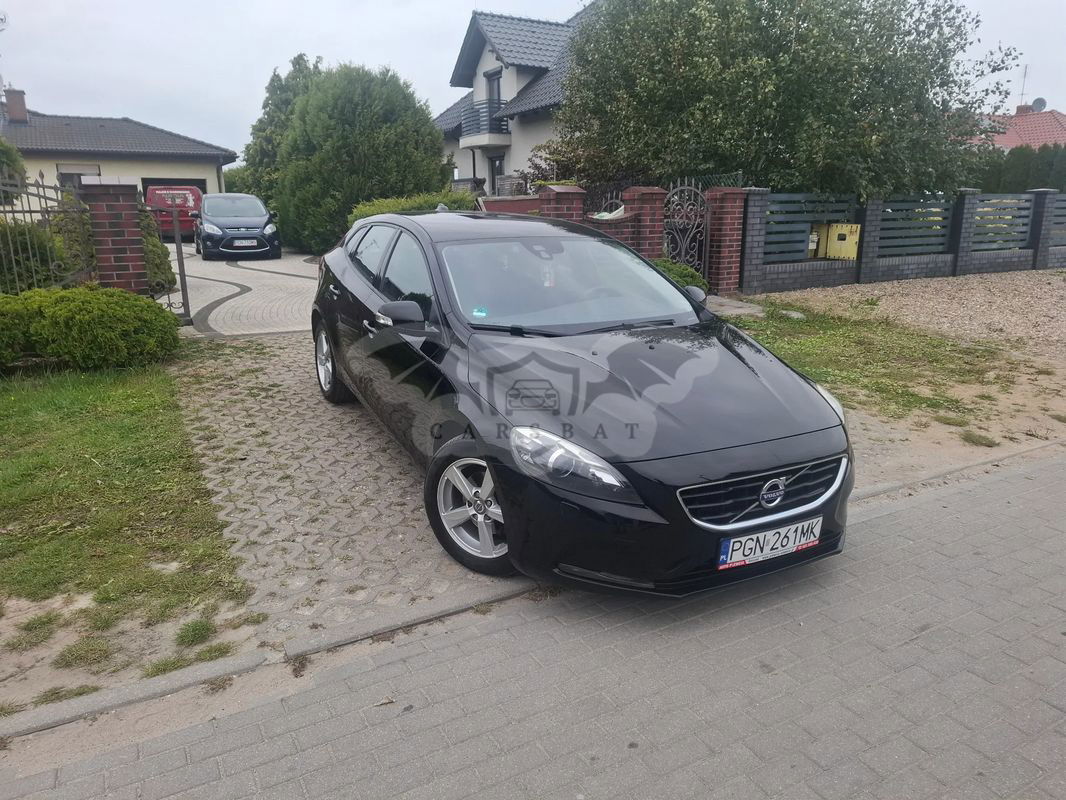 Volvo V40 II D2 Kinetic 2014