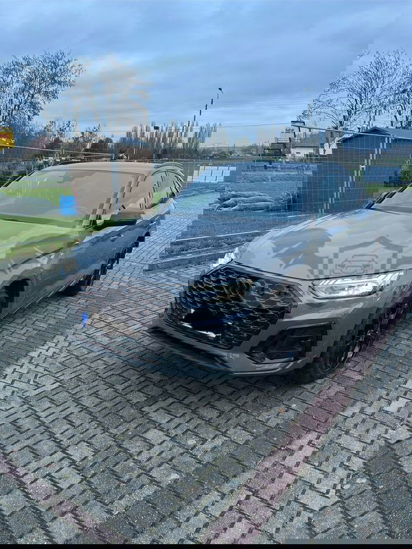 Audi Q5 FY 2022