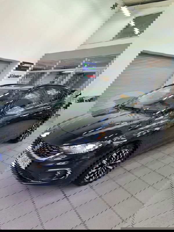 Fiat Tipo II 1.4 T-Jet 16v Lounge 2018