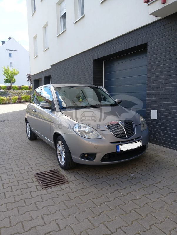 Lancia Ypsilon 1.4 8V Moda Milano (4 os.) 2007