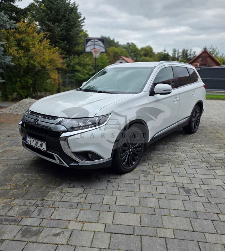 Mitsubishi Outlander III 2.0 Intense + Navi 4WD CVT 2018