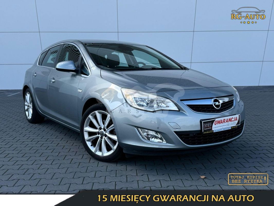 Opel Astra J 2009