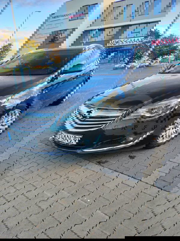 Opel Insignia A 2.0 CDTI Sports Tourer Automatik 2013