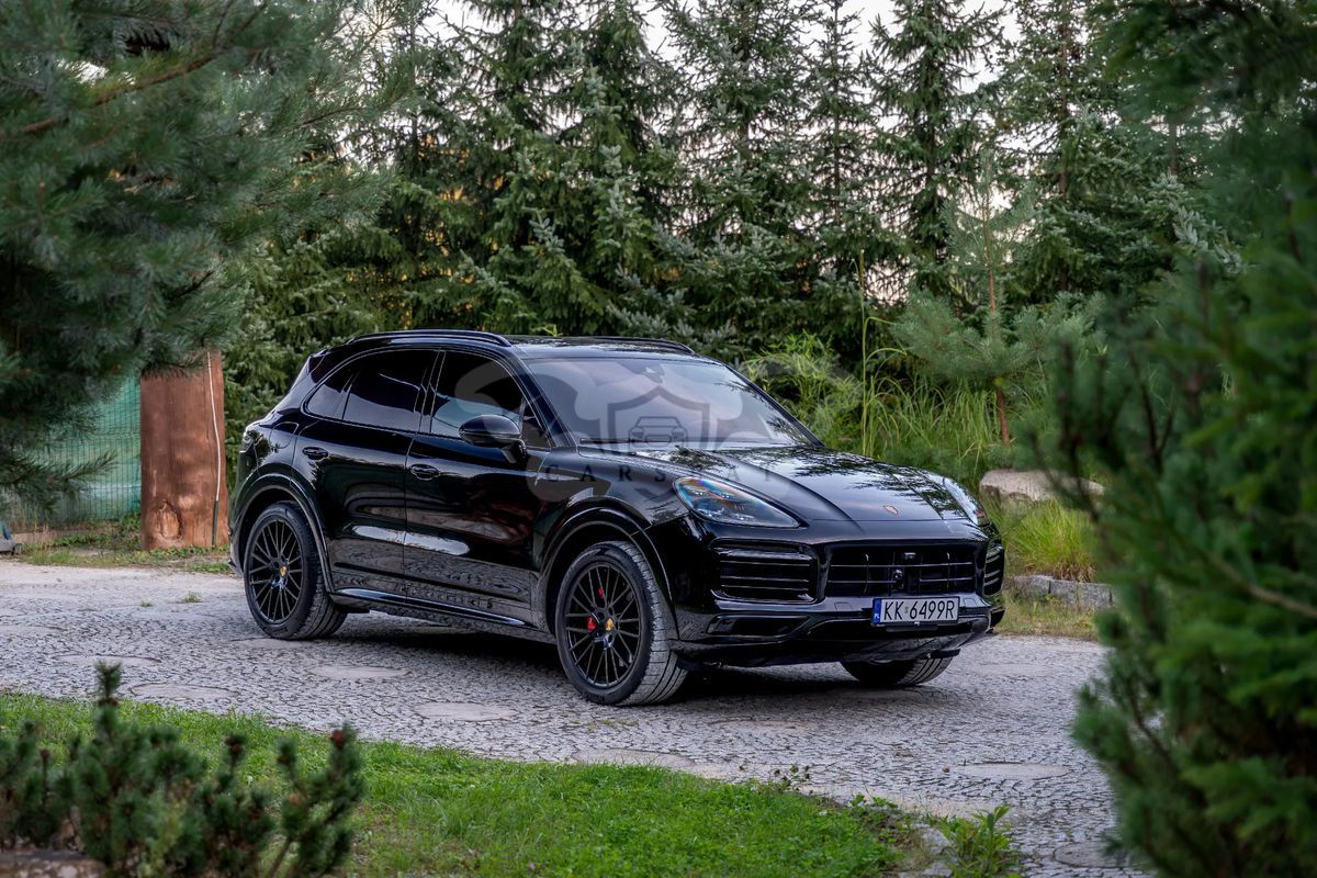 Porsche Cayenne III GTS 2022
