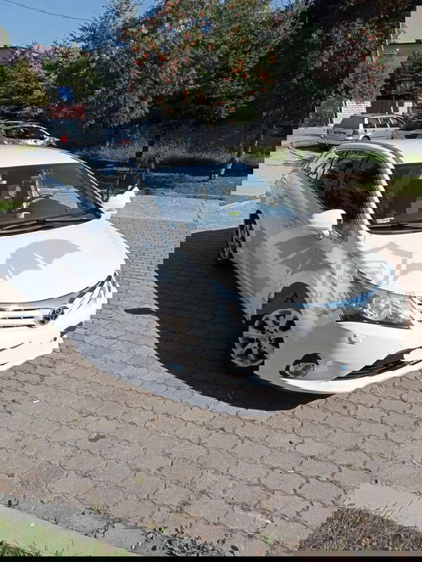 Toyota Avensis III 2.0 D-4D Style 2014