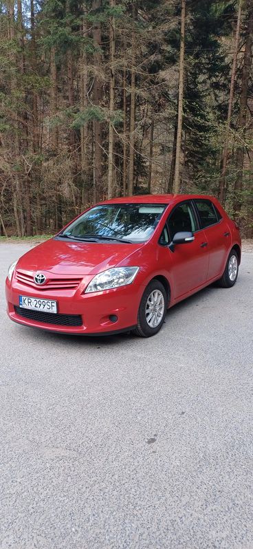 Toyota Auris I 2011