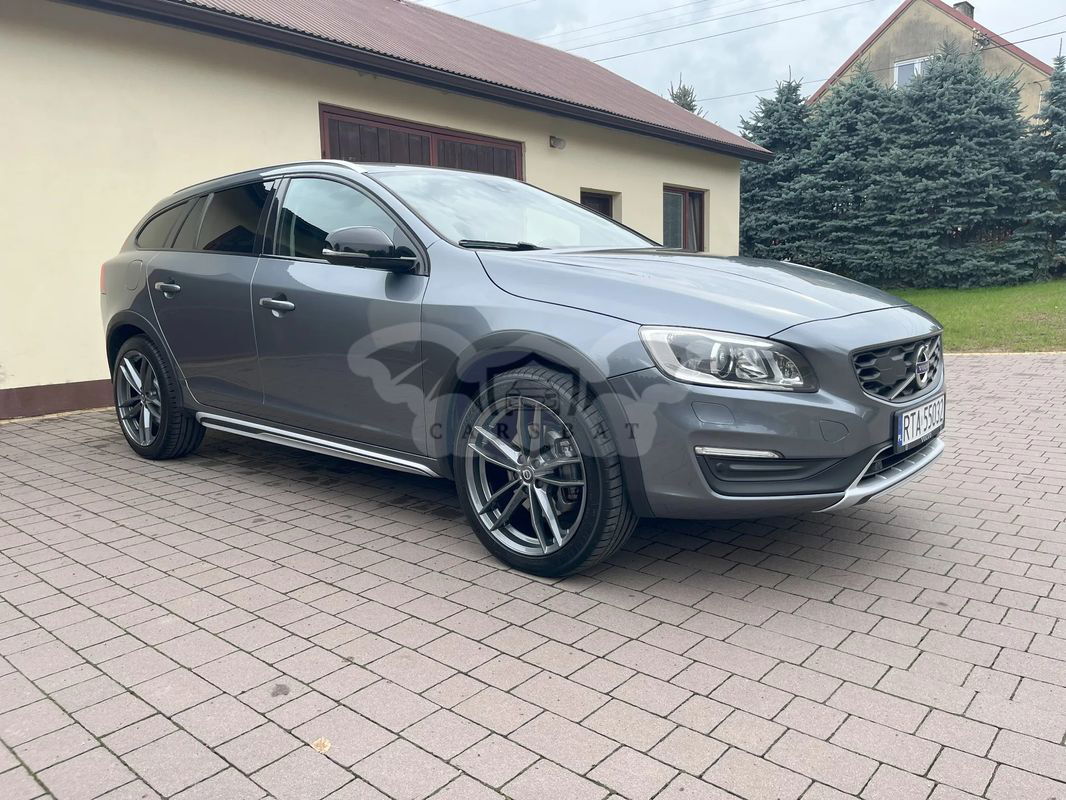 Volvo V60 D4 Drive-E Summum 2016