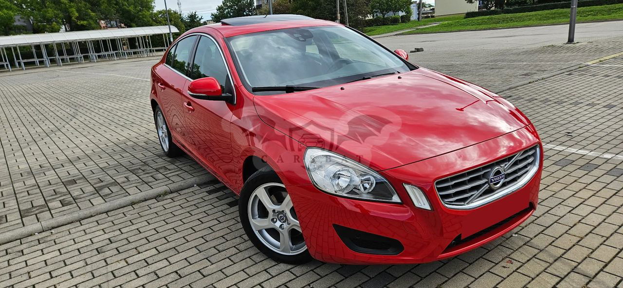 Volvo S60 II T3 Summum 2012