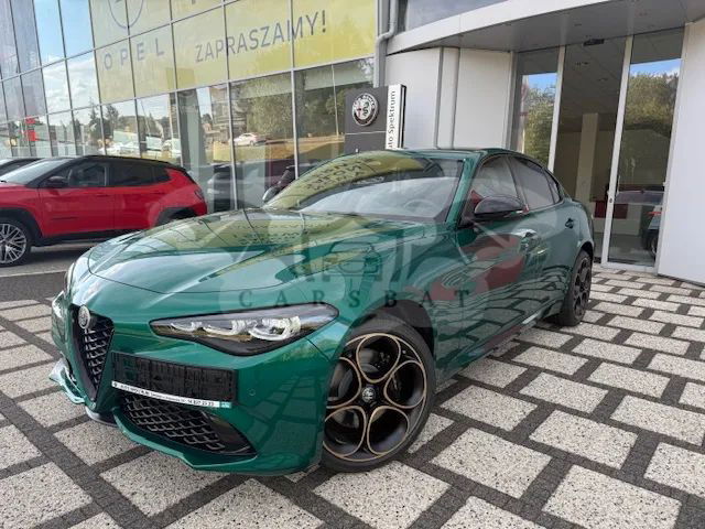 Alfa Romeo Giulia 2.0 Turbo Intensa Q4 2025