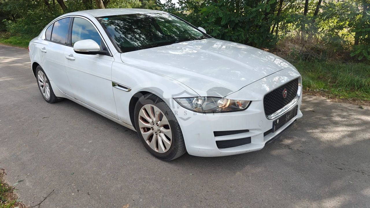 Jaguar XE 2015