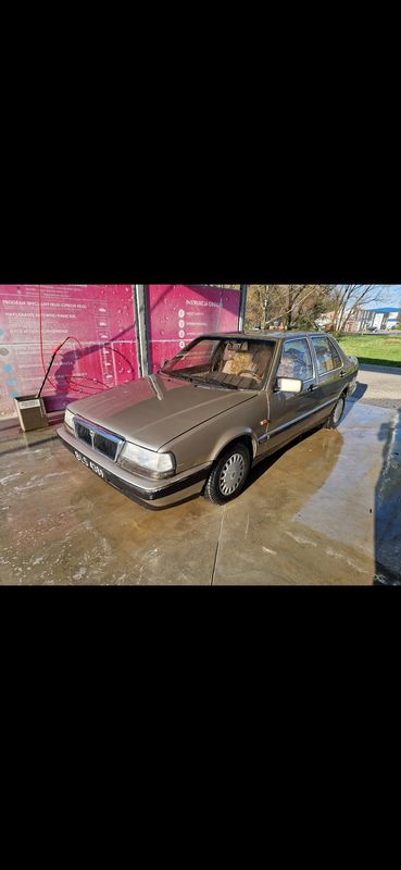 Lancia Thema 2.5 LE TDS 1996