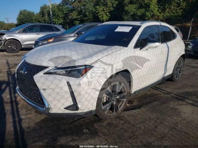 Lexus UX 2022
