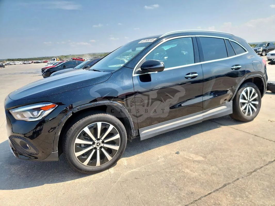 Mercedes-Benz GLA 250 4-Matic 2022