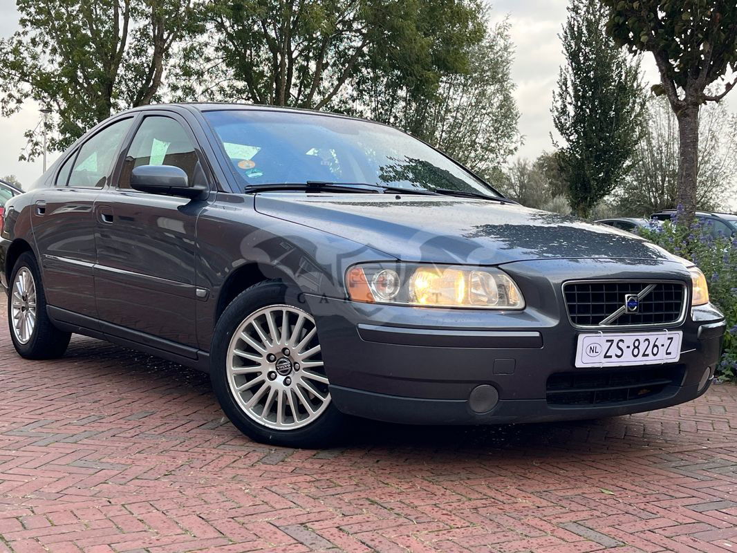 Volvo S60 I D5 Summum 2005
