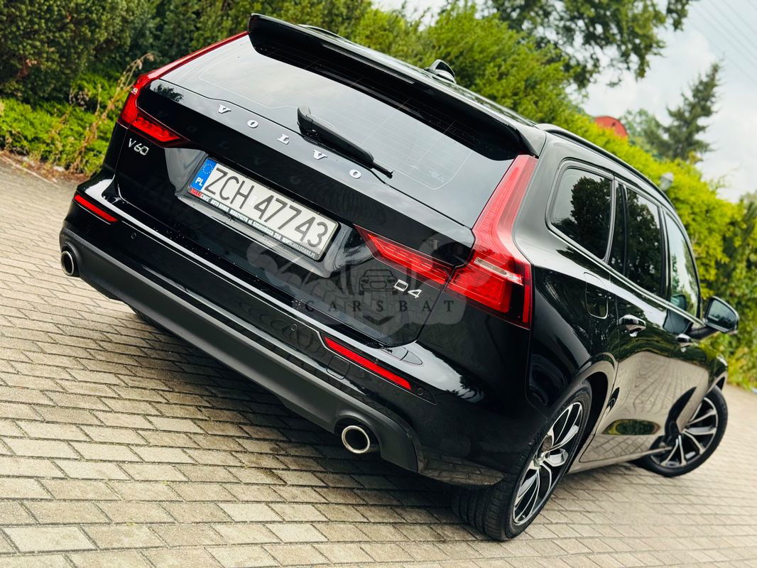 Volvo V60 II D4 Geartronic Momentum Pro 2019