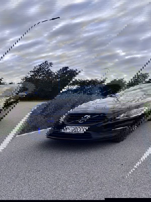 Volvo V60 I D2 Drive-E Kinetic 2015