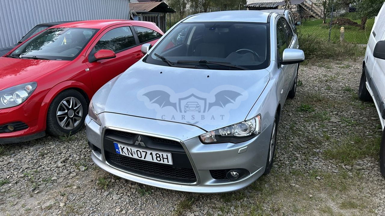 Mitsubishi Lancer IX 1.6 Inform 2011
