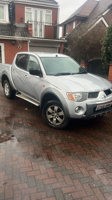 Mitsubishi L200 2006