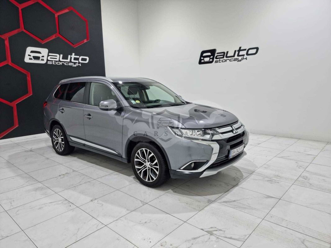 Mitsubishi Outlander III 2016