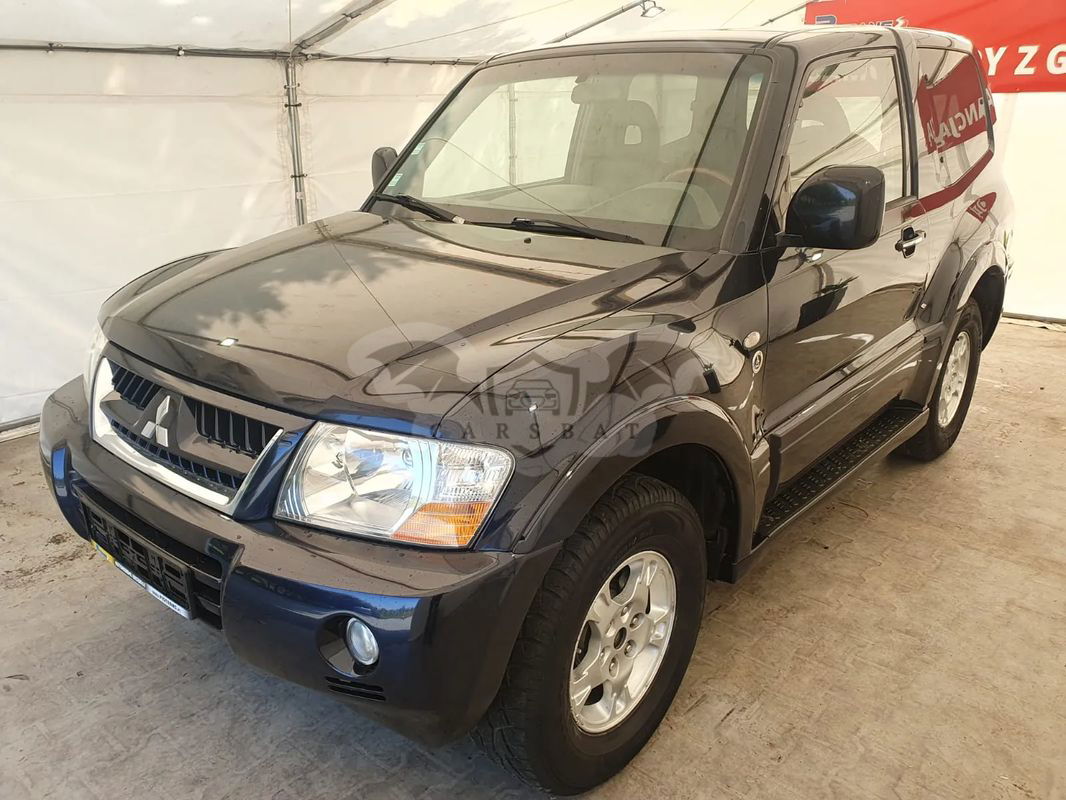 Mitsubishi Pajero III 2006