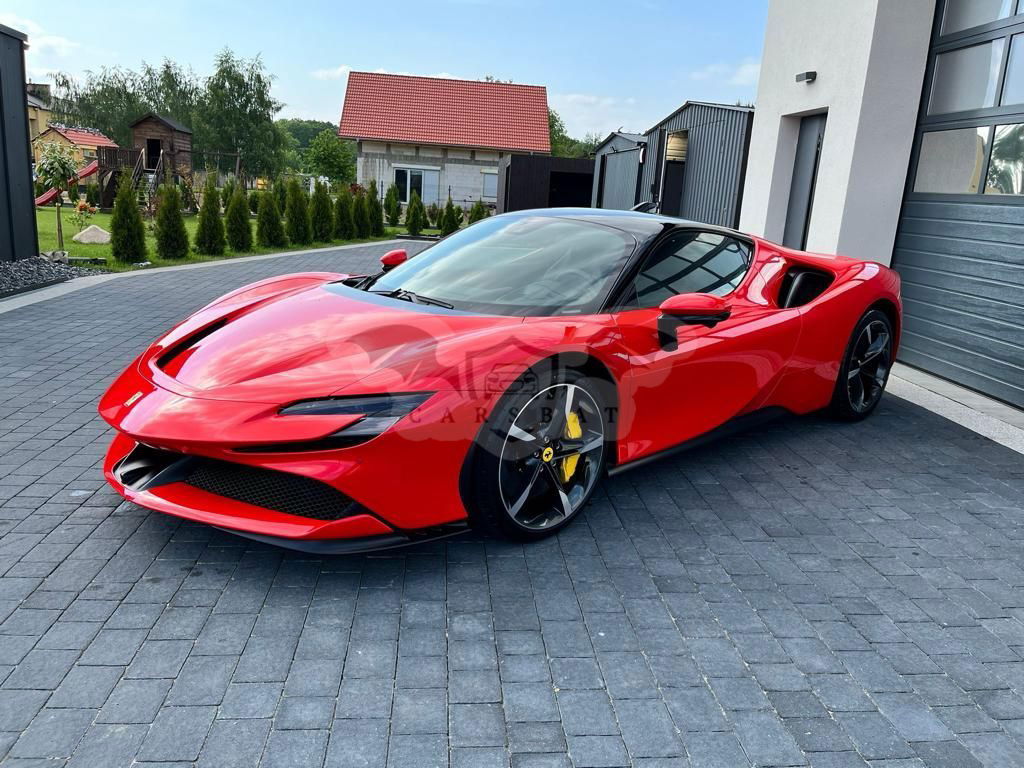 Ferrari SF90 2023