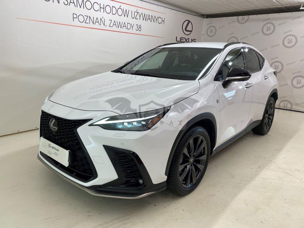 Lexus NX 2021