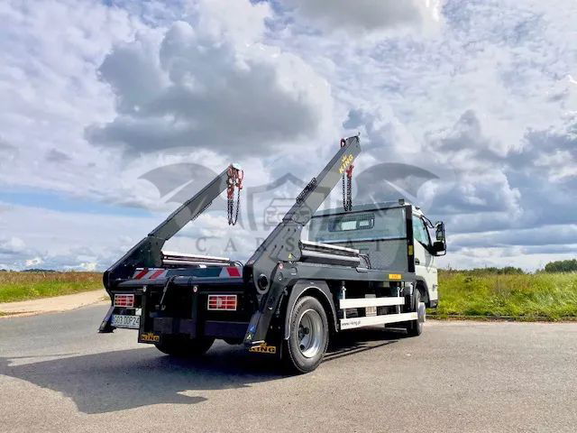 Mitsubishi Fuso Canter 2023