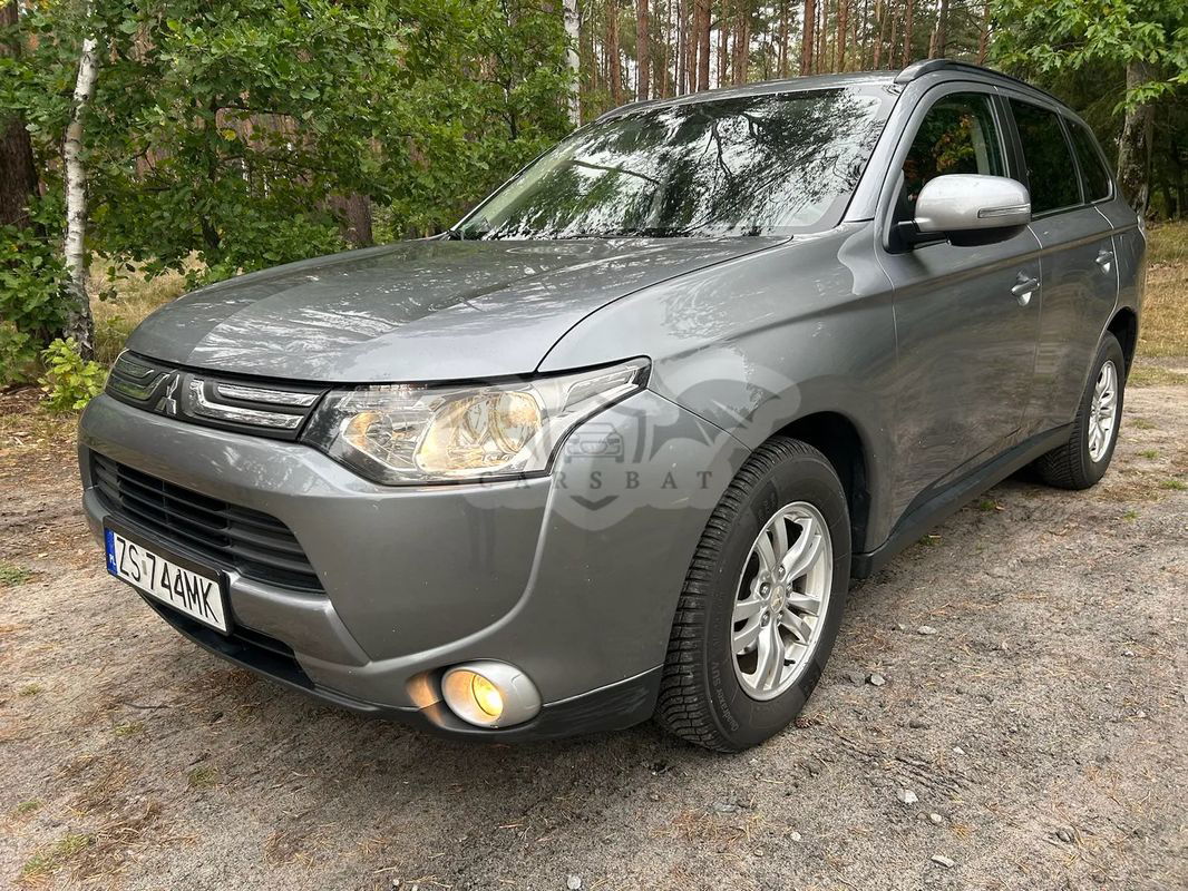 Mitsubishi Outlander III 2012