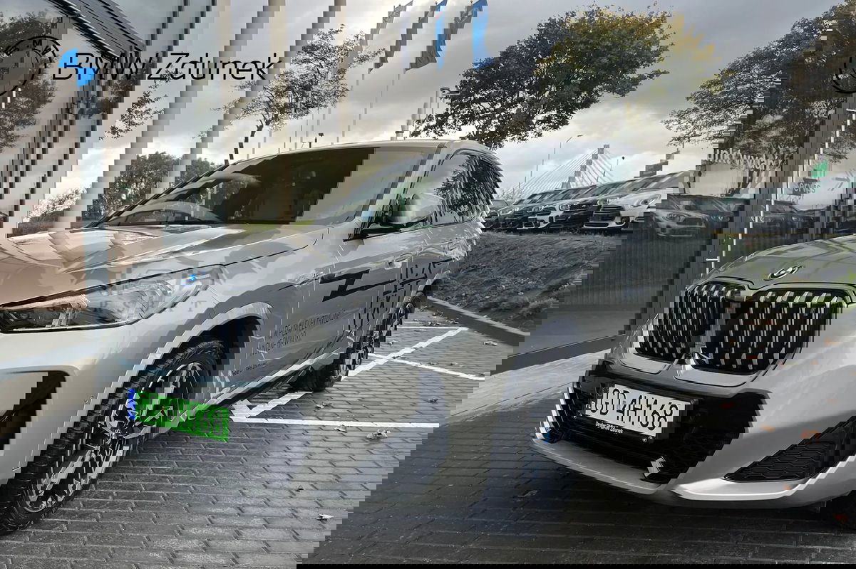 BMW iX1 xDrive30 M Sport 2023