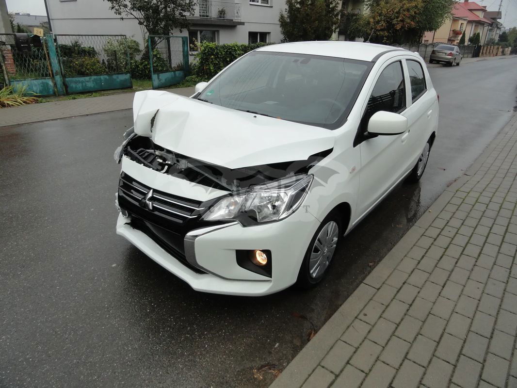 Mitsubishi Space Star II 2020