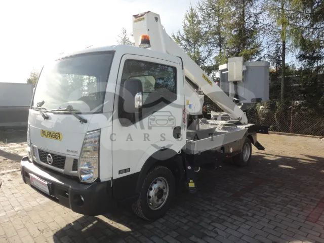 Nissan NT 2018