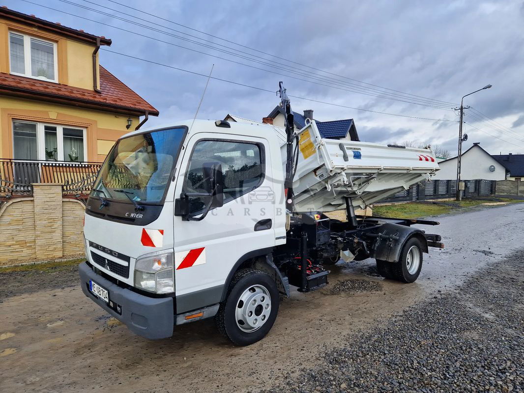 Mitsubishi Fuso Canter 2011