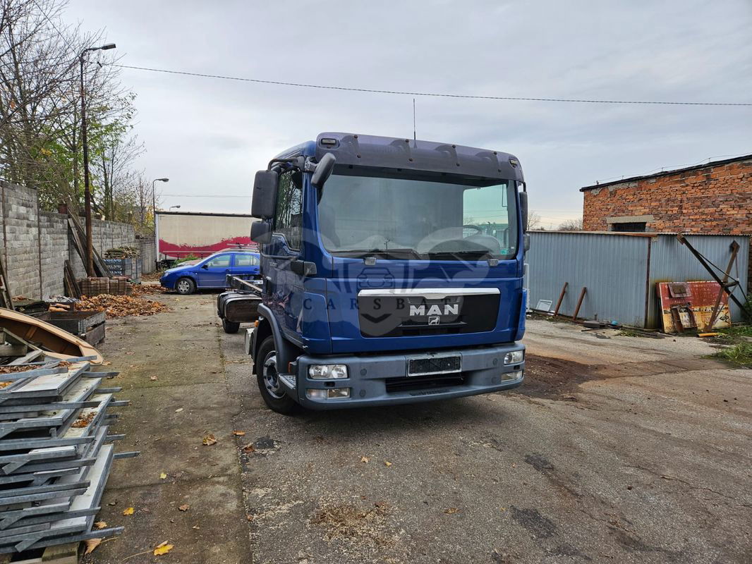 MAN M2000 2011