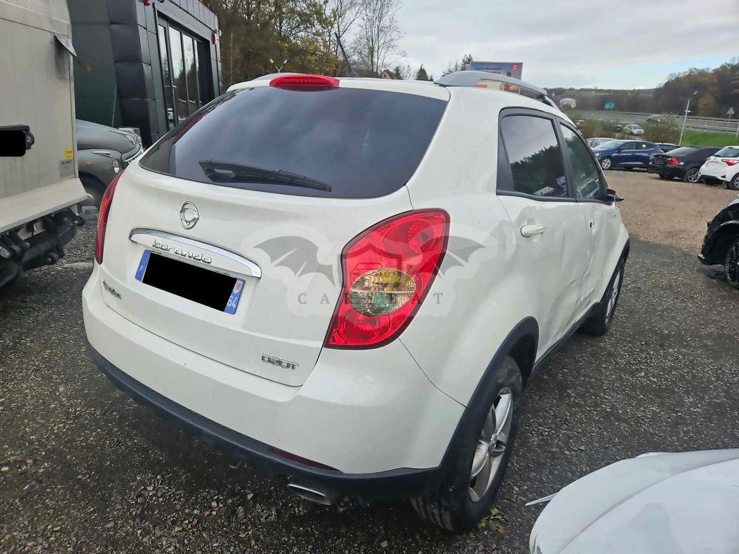Ssangyong / KG Mobility Korando 2.0 D Crystal 2WD 2013