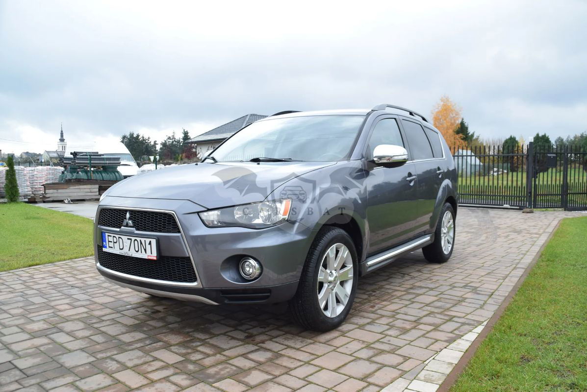 Mitsubishi Outlander II 2012