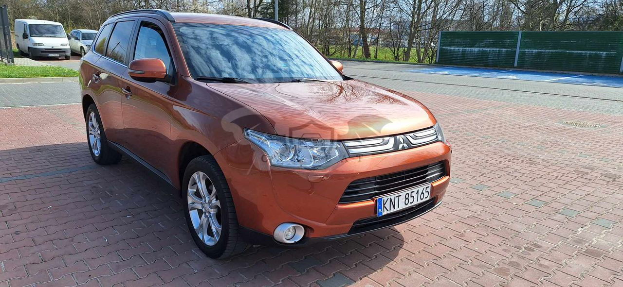 Mitsubishi Outlander III 2013