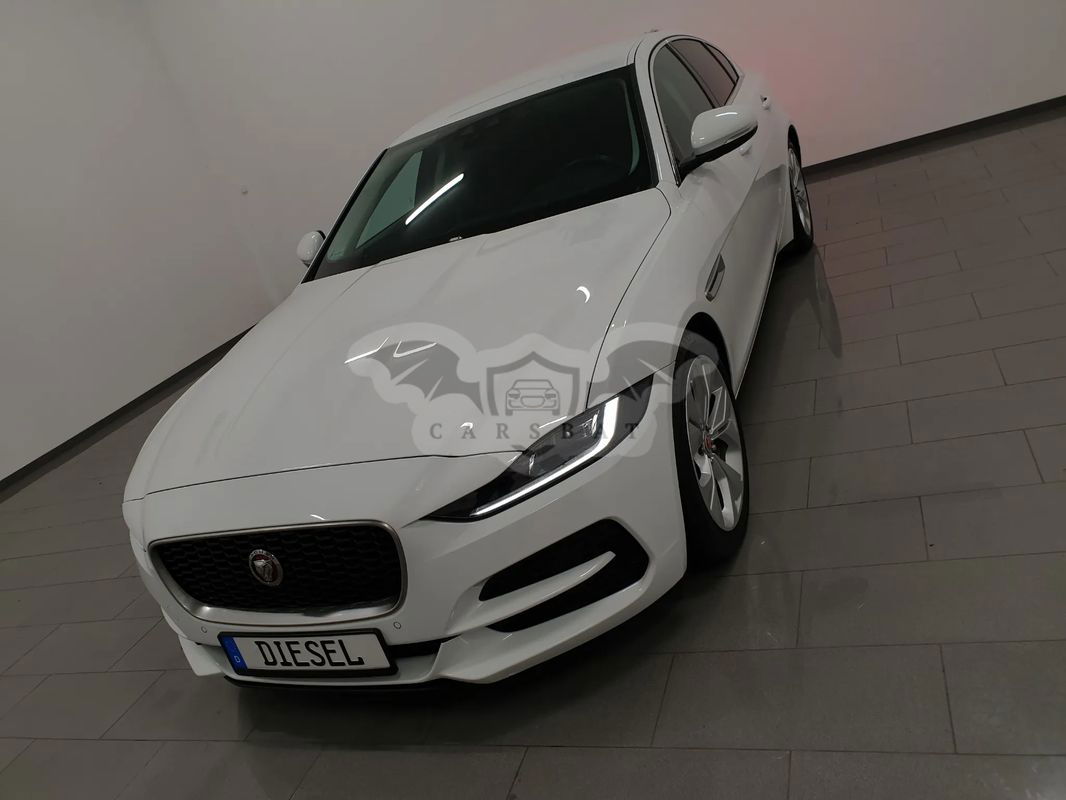Jaguar XE 2.0 D180 SE 2020