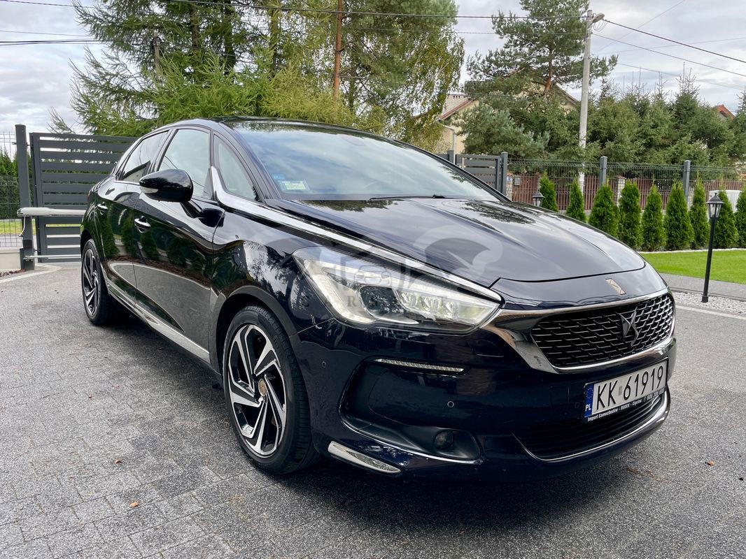 DS DS5 2015