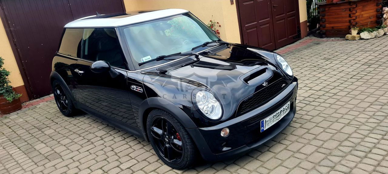 Mini John Cooper Works 2004