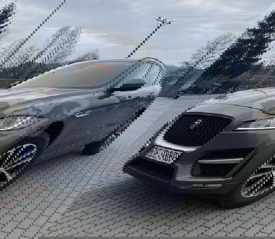 Jaguar F-Pace 2017