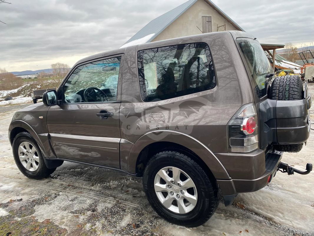 Mitsubishi Pajero IV 2015
