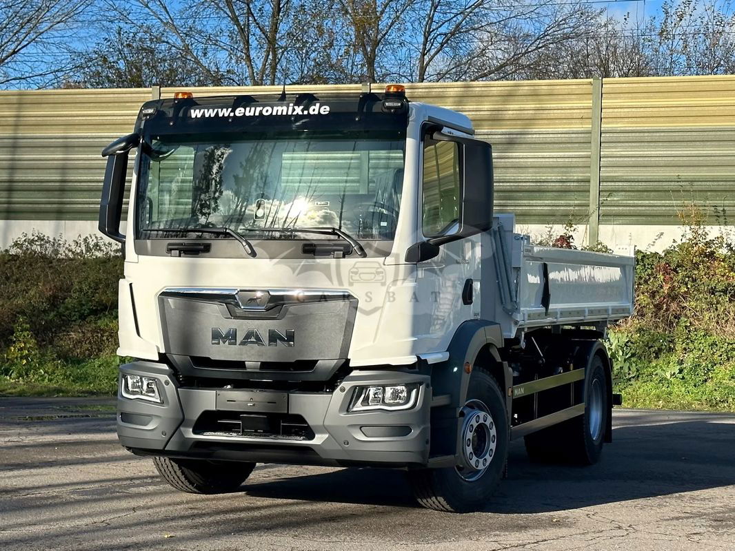 MAN TGX 2023