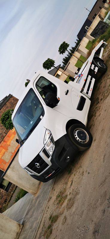 Nissan NV400 2015